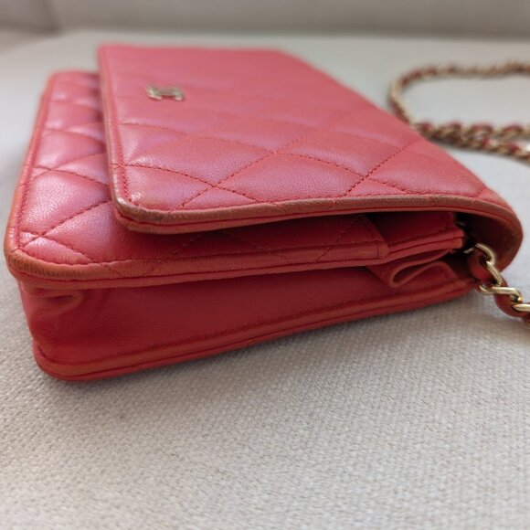 Chanel Classic Wallet on Chain in Pink - Picture 12 of 15